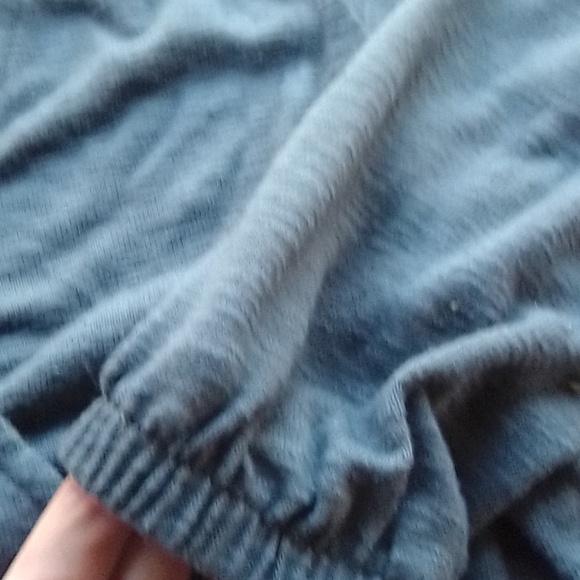 Long Sleeve Knit Top!!! - Picture 4 of 8